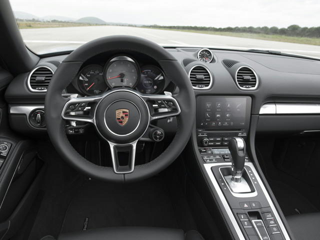 2024 Porsche 718 Boxster interior