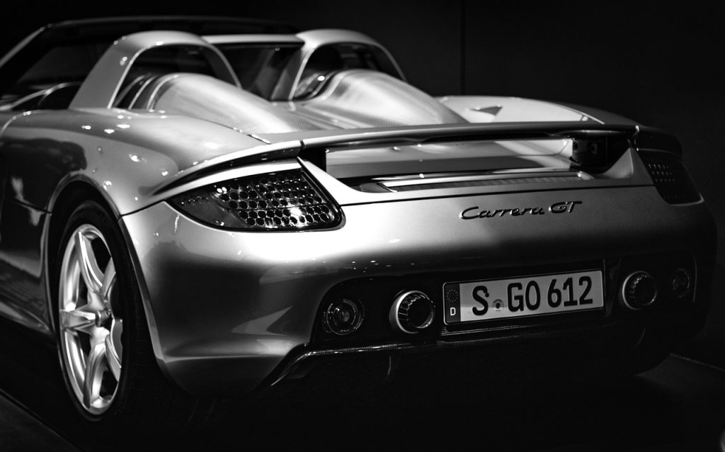 7 Favorite Car Accessories You Can Get for a New Porsche - Porsche  Chantilly Blog