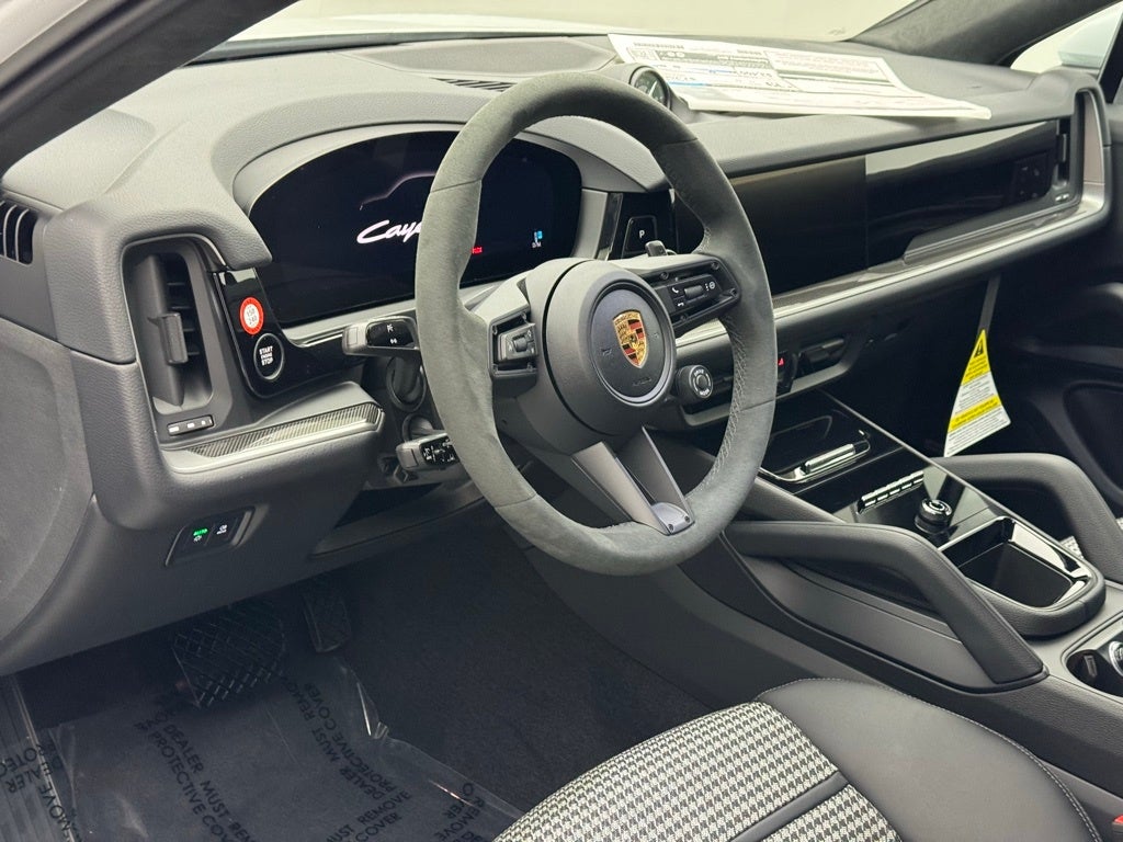 2024 Porsche Cayenne Coupe Base